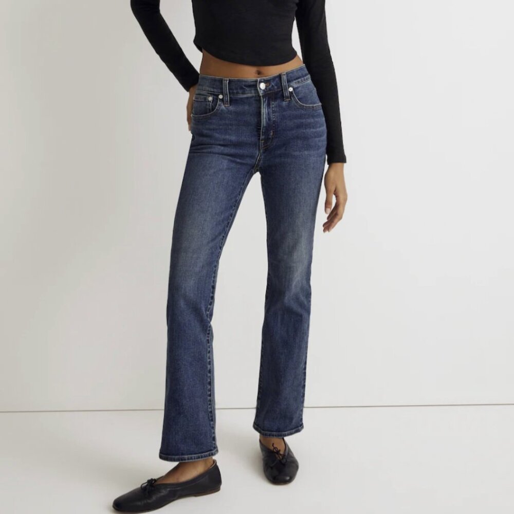 Kick out crop jeans